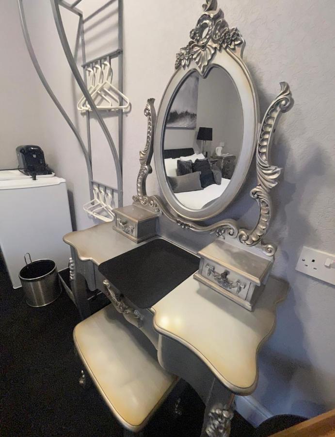Phildene Suites Blackpool Eksteriør billede
